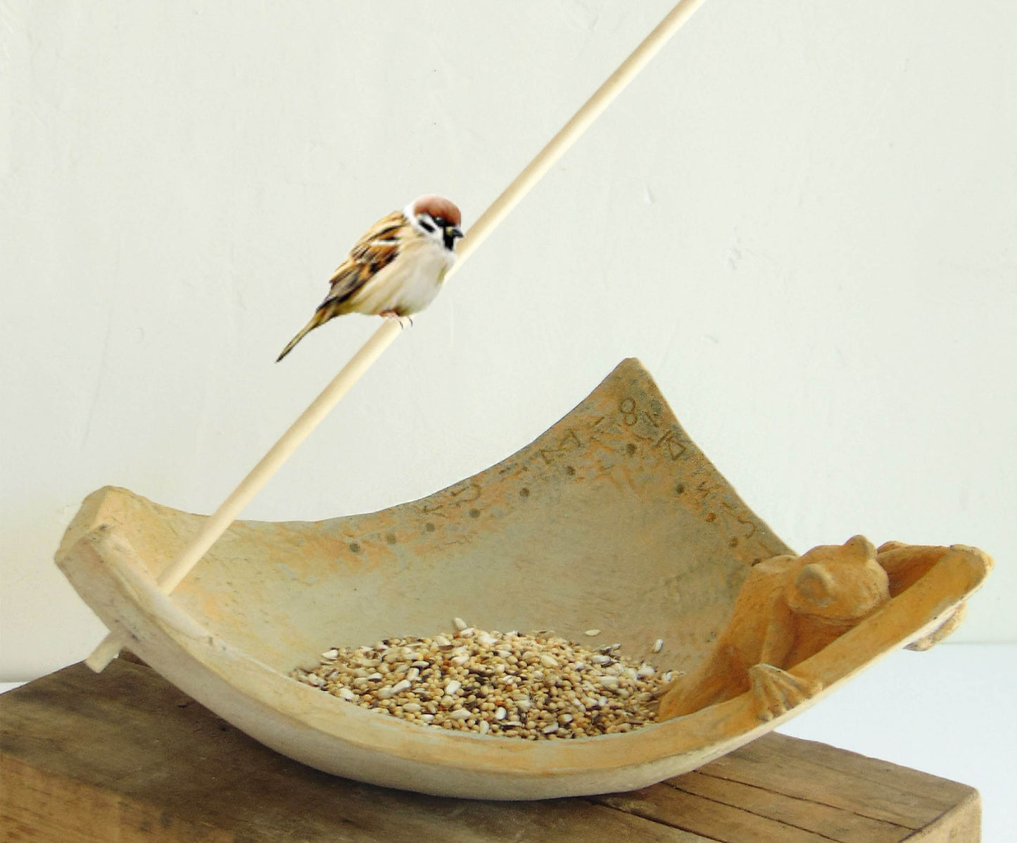 Bee-Bath & Bird-Feeders
