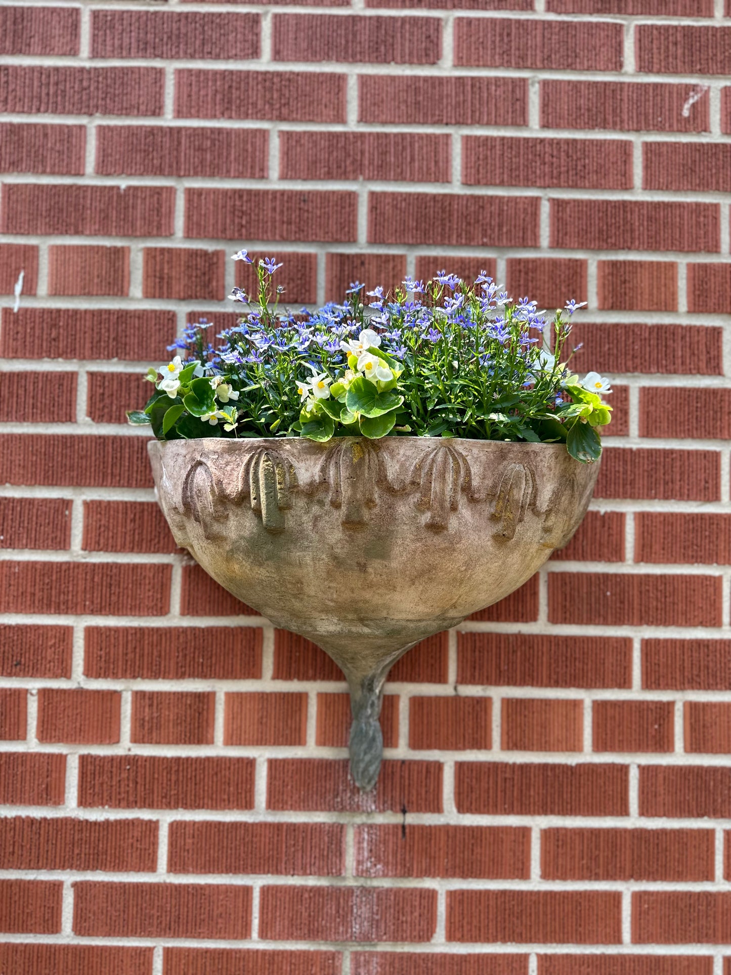 Wall Basin Series