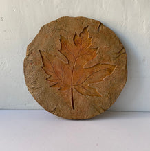 Load image into Gallery viewer, Leaf Wall Plaque
